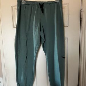 PINK Victoria’s Secret Women’s Lounge Pants